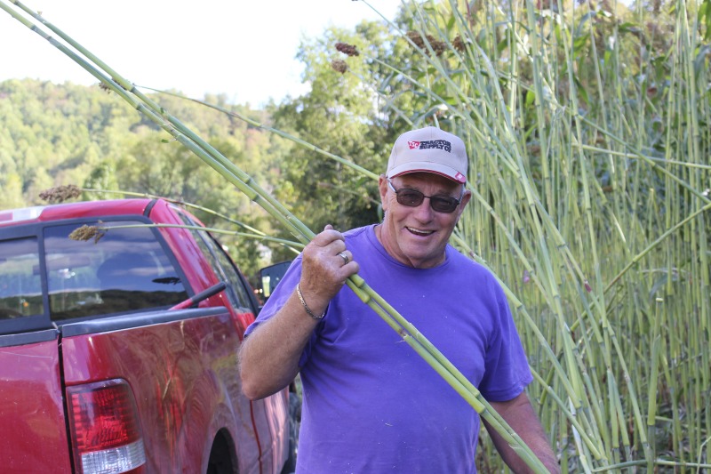 ["Appalachian Acres in Tallmansville, West Virginia, is owned and operated by Donnie Tenney and Lorelie Nicolas-Tenney. On September 28, 2017, they gathered with family and friends, including Nicolas-Tenney's mother Liz Villegas, seedsaver and farmer Charlie Radabaugh (of Radabaugh Farm in Buckhannon, WV), and seedsaver, farmer, and chef Mike Costello (of Lost Creek Farm in Lost Creek, WV), to harvest, process and boil sorghum into syrup."]%