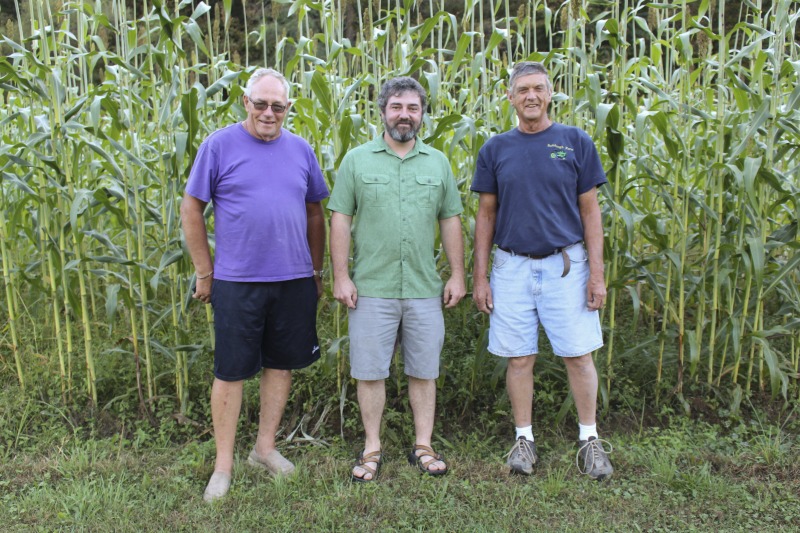 ["Appalachian Acres in Tallmansville, West Virginia, is owned and operated by Donnie Tenney and Lorelie Nicolas-Tenney. On September 28, 2017, they gathered with family and friends, including Nicolas-Tenney's mother Liz Villegas, seedsaver and farmer Charlie Radabaugh (of Radabaugh Farm in Buckhannon, WV), and seedsaver, farmer, and chef Mike Costello (of Lost Creek Farm in Lost Creek, WV), to harvest, process and boil sorghum into syrup."]%