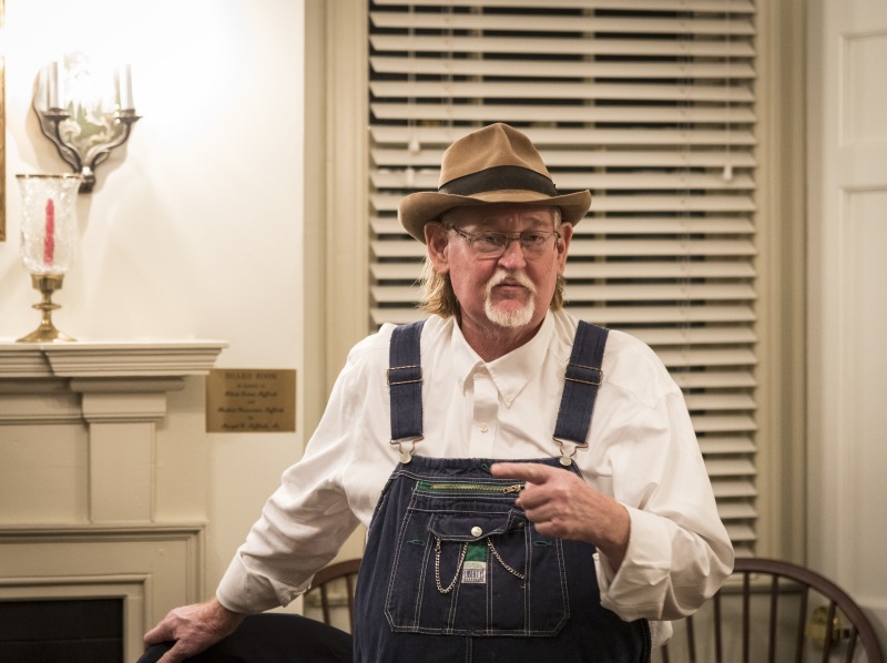 ["On the evening of Wednesday, January 16, 2019, The West Virginia Folklife Program hosted a showcase of their Folklife Apprenticeship Program, featuring master gospel and blues musician Doris Fields (aka Lady D) with apprentice Xavier Oglesby, and master old-time fiddler John D. Morris with apprentice Jen Iskow. The free event was held from 5:30-7:30pm at the historic MacFarland-Hubbard House, headquarters of the West Virginia Humanities Council (1310 Kanawha Blvd. E), in Charleston. The evening included musical performances by the two pairs and a question-answer session, followed by a reception.Doris Fields, who performs as Lady D, is known as West Virginias First Lady of Soul. A West Virginia native, she began singing in church choir as a child and has performed original and traditional blues, gospel, R&B, and soul across the state and country, including for the Obama for Change Inaugural Ball. Xavier Oglesby grew up singing in the black Pentecostal church and has performed in local a capella and theatre groups. He recently recorded voiceovers for the New River Gorge African American Heritage Auto Tour. Both Fields and Oglesby reside in Beckley.John D. Morris, of Ivydale, is an acclaimed West Virginia fiddler and tradition bearer who has been honored by the Augusta Heritage Center, the West Virginia Music Hall of Fame, the West Virginia Fiddler Award, and a National Heritage Fellowship for his role in sustaining the tradition. Jen Iskow, of Thomas, is a West Virginia University alumni, community organizer, artist, and designer at Beartown Design Studio. She has studied with numerous masters of Appalachian old-time fiddle.The West Virginia Folklife Apprenticeship Program offers a stipend to West Virginia master traditional artists or tradition bearers working with qualified apprentices on a year-long in-depth apprenticeship in their cultural expression or traditional art form. These apprenticeships aim to facilitate the transmission of techniques and artistry of the forms, as well as their histories and traditions. 2018 was the first year of the biennial Folklife Apprenticeship Program.Read more about the apprenticeship pairs on the West Virginia Folklife blog:https://wvfolklife.org/2018/12/03/2018-master-artist-apprentice-feature-doris-fields-aka-lady-d-xavier-oglesby-blues-black-gospel/https://wvfolklife.org/2018/11/09/2018-master-artist-apprentice-feature-john-morris-jen-iskow-old-time-fiddling-and-stories-of-clay-county/"]%