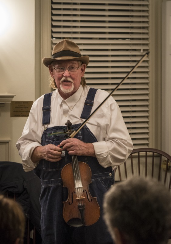 ["On the evening of Wednesday, January 16, 2019, The West Virginia Folklife Program hosted a showcase of their Folklife Apprenticeship Program, featuring master gospel and blues musician Doris Fields (aka Lady D) with apprentice Xavier Oglesby, and master old-time fiddler John D. Morris with apprentice Jen Iskow. The free event was held from 5:30-7:30pm at the historic MacFarland-Hubbard House, headquarters of the West Virginia Humanities Council (1310 Kanawha Blvd. E), in Charleston. The evening included musical performances by the two pairs and a question-answer session, followed by a reception.Doris Fields, who performs as Lady D, is known as West Virginias First Lady of Soul. A West Virginia native, she began singing in church choir as a child and has performed original and traditional blues, gospel, R&B, and soul across the state and country, including for the Obama for Change Inaugural Ball. Xavier Oglesby grew up singing in the black Pentecostal church and has performed in local a capella and theatre groups. He recently recorded voiceovers for the New River Gorge African American Heritage Auto Tour. Both Fields and Oglesby reside in Beckley.John D. Morris, of Ivydale, is an acclaimed West Virginia fiddler and tradition bearer who has been honored by the Augusta Heritage Center, the West Virginia Music Hall of Fame, the West Virginia Fiddler Award, and a National Heritage Fellowship for his role in sustaining the tradition. Jen Iskow, of Thomas, is a West Virginia University alumni, community organizer, artist, and designer at Beartown Design Studio. She has studied with numerous masters of Appalachian old-time fiddle.The West Virginia Folklife Apprenticeship Program offers a stipend to West Virginia master traditional artists or tradition bearers working with qualified apprentices on a year-long in-depth apprenticeship in their cultural expression or traditional art form. These apprenticeships aim to facilitate the transmission of techniques and artistry of the forms, as well as their histories and traditions. 2018 was the first year of the biennial Folklife Apprenticeship Program.Read more about the apprenticeship pairs on the West Virginia Folklife blog:https://wvfolklife.org/2018/12/03/2018-master-artist-apprentice-feature-doris-fields-aka-lady-d-xavier-oglesby-blues-black-gospel/https://wvfolklife.org/2018/11/09/2018-master-artist-apprentice-feature-john-morris-jen-iskow-old-time-fiddling-and-stories-of-clay-county/"]%