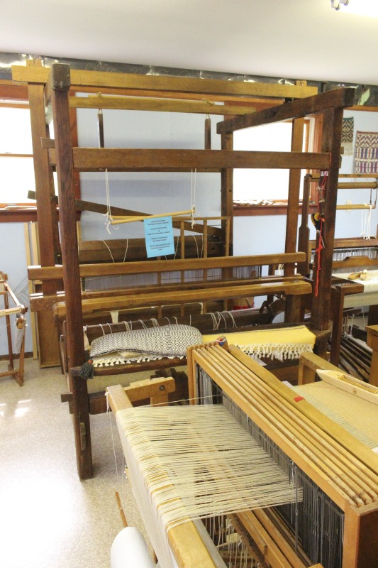 ["Sarah Fletcher (b. Canaan Valley) is a weaver, retired nurse, and the owner of Bens Old Loom Barn in Davis, WV. She is the daughter of Barbara Dorothy Thompson, a weaver and National Heritage Fellow who learned to weave at the Arthurdale Homestead. Learn more about Bens Old Loom Barn: https://www.facebook.com/bensoldloombarn/"]%