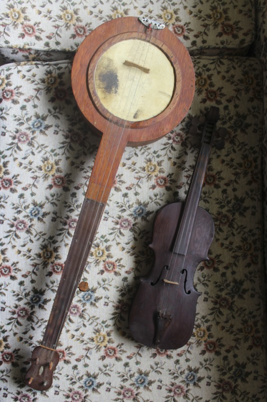 Frank George (October 6, 1928  November 15, 2017), a Bluefield native, was a banjo player, fiddler, and piper, who also played piano, organ, hammer and lap dulcimer, and was a walking compendium of West Virginia traditional music history and jokes. He was the recipient of the 1994 Vandalia Award, West Virginias highest folklife honor.  Jane George (November 11, 1922  February 19, 2018) helped launch the craft revival in the Mountain State through extensive fieldwork with traditional artists, educational programming, and by co-founding the Mountain State Art & Craft Fair at Cedar Lakes. She also hosted Mountain Heritage weekends and Kanawha County Parks Mountaineer Day Camps to teach young mountaineers about their cultural heritage, founded two Scottish dance troupes, and served as a 4-H agent in multiple counties. She was the 1993 Vandalia Award recipient.