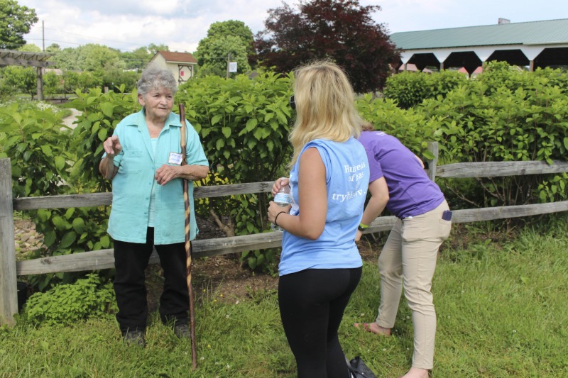 ["Herbarist [herbalist] Marion Harless of Kerens, West Virginia, is a co-founder of the Mountain State Organic Growers and Buyers Association and the West Virginia Herb Association, and has taught widely on medicinal herbs, edible landscaping, and native plants. Harless led a 2018 apprenticeship in green traditions with Kara Vaneck of Weston as part of the 2018 West Virginia Folklife Apprenticeship Program, supported in part by the National Endowment for the Arts. Read our feature on Harless apprenticeship with Vaneck here: https://wvfolklife.org/2018/12/20/2018-master-artist-apprentice-feature-marion-harless-kara-vaneck-green-traditions/Read Emily Hilliards article on Marion Harless here and in the Spring 2019 issue of Goldenseal Magazine: https://wvfolklife.org/2019/03/22/the-state-folklorists-notebook-people-need-to-know-about-plants-herbarist-marion-harless/"]%