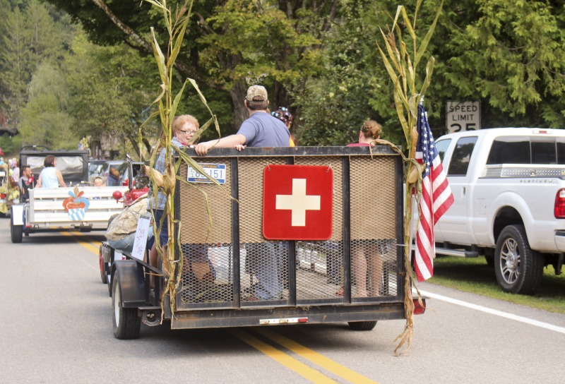 ["The Helvetia Community Fair, located in the Swiss community of Helvetia in Randolph County, is one of the oldest agricultural fairs in West Virginia. Activities include a parade in Swiss costume, alphorn music, Swiss folk dancing and singing, fahnenschwingen (flag twirling), a crafts, food, and canning exhibition, field events, an archery shoot, and more.Learn more in Emily Hilliard's Bitter Southerner piece on Helvetia's seasonal celebrations, including the Community Fair: https://bittersoutherner.com/my-year-in-helvetia-west-virginiaAnd in the Helvetia Foodways Oral History Project conducted by the West Virginia Folklife Program in partnership with the Southern Foodways Alliance: https://www.southernfoodways.org/oral-history/helvetia-west-virginia/"]%