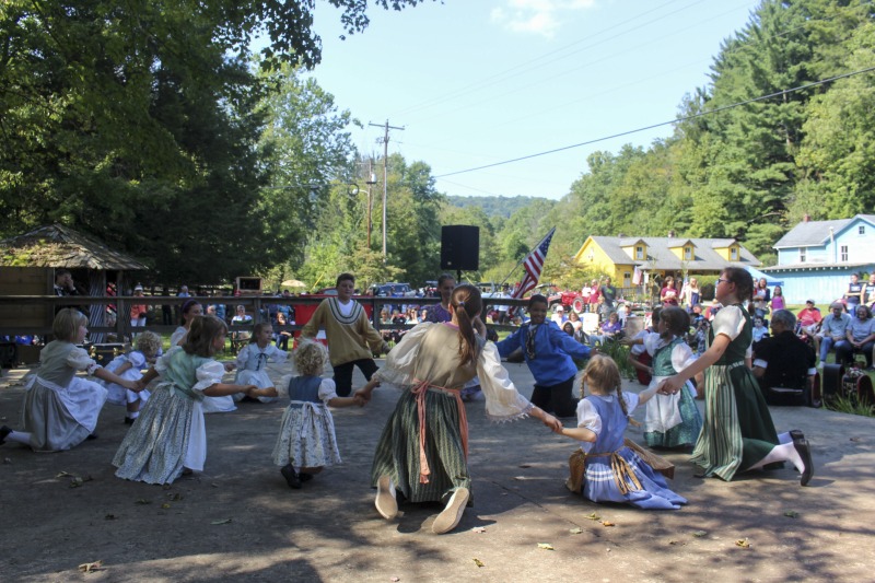 The Helvetia Community Fair, located in the Swiss community of Helvetia in Randolph County, is one of the oldest agricultural fairs in West Virginia. Activities include a parade in Swiss costume, alphorn music, Swiss folk dancing and singing, fahnenschwingen (flag twirling), a crafts, food, and canning exhibition, field events, an archery shoot, and more.Learn more in Emily Hilliard's Bitter Southerner piece on Helvetia's seasonal celebrations, including the Community Fair: https://bittersoutherner.com/my-year-in-helvetia-west-virginiaAnd in the Helvetia Foodways Oral History Project conducted by the West Virginia Folklife Program in partnership with the Southern Foodways Alliance: https://www.southernfoodways.org/oral-history/helvetia-west-virginia/