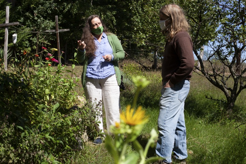 ["Leenie Hobbie of Rio in Hampshire County and Jon Falcone of Lost River in Hardy County were participants in the 2020-2021 West Virginia Folklife Apprenticeship Program. Hobbie led an apprenticeship in traditional Appalachian herbalism Falcone. Hobbie has been a family herbalist for over 30 years, originally learning the tradition from her grandmother, who used both garden-grown and wild harvested plants at her home in the mountains of Southwestern Virginia. She has studied with acclaimed herbalists across the country and has taught the tradition within her community in Hampshire County. Falcone is a novice herbalist who hopes to apply his skills to his future homestead in West Virginia.See our feature on Falcones apprenticeship with Hobbie here: https://wvfolklife.org/2020/10/26/2020-folklife-apprenticeship-feature-leenie-hobbie-jon-falcone-traditional-appalachian-herbalism/The West Virginia Folklife Apprenticeship Program offers up to a $3,000 stipend to West Virginia master traditional artists or tradition bearers working with qualified apprentices on a year-long in-depth apprenticeship in their cultural expression or traditional art form. These apprenticeships aim to facilitate the transmission of techniques and artistry of the forms, as well as their histories and traditions.The apprenticeship program grants are administered by the West Virginia Folklife Program at the West Virginia Humanities Council in Charleston and are supported in part by an Art Works grant from the National Endowment for the Arts. West Virginia Folklife is dedicated to the documentation, preservation, presentation, and support of West Virginias vibrant cultural heritage and living traditions."]%