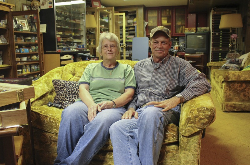 Nola Morgan (b. Ronceverte, WV) and Ron Shepherd (b. Parkersburg, WV) are avid marble collectors living in Jackson County, West Virginia. They are founding members or the West Virginia Marble Collectors Club and are particularly interested in machine-made marbles, once made at various factories in West Virginia, including Alley, Vitro, and the newer company Jabo, which is still in operation. As part of their collectors hobby, they have conducted digs at the site of the old Alley factory to excavate vintage marbles.In this interview they speak about their marble collecting hobby, the history of marble-making in West Virginia, the marble collecting community, and the varieties of marbles they collect. Emily Hilliard was introduced to Morgan and Shepherd by Janey Singleton of Sandyville, WV who sits in on the interview. Learn more about the West Virginia Marble Collectors Club: https://westvirginiamarblecollectorsclub.com/members/