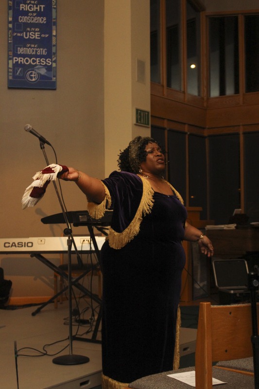 ["On March 8, 2018 the Unitarian Universalist Church of Charleston, West Virginia held their annual River Music Concert Fundraiser with West Virginia artists Lady D (Doris Fields), Kai Haynes, Crystal Good, Jasmine Gray, and Marshall Petty and The Groove. Tickets were $20 and proceeds benefited the UU Church."]%