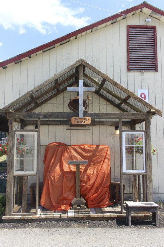 ["Documentation of folklore, foodways, and material culture on display at the 2016 West Virginia State Fair in Lewisburg."]%