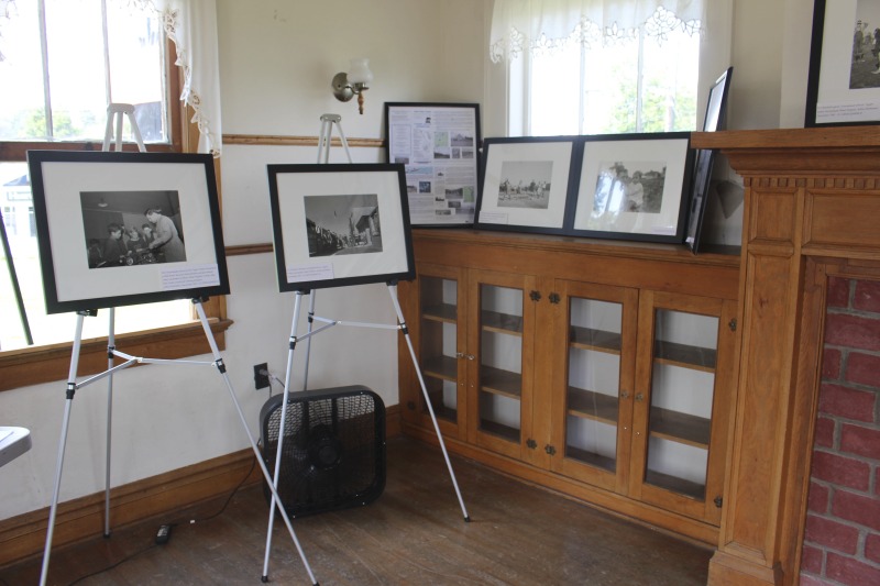 ["Traveling 219 exhibition of New Deal images of the Tygart Valley Homestead"]%