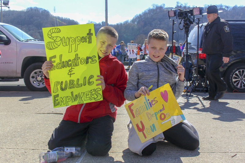 ["On February 22, 2018, thousands of West Virginia public school teachers and school service employees walked out of their classrooms in what would become a nine-day statewide strike. Teachers demands included a 5% raise and affordable healthcare coverage through the West Virginia Public Employees Insurance Agency or PEIA. These photos are part of a series of photos, videos, and interviews documenting the labor lore and expressive culture of the 2018 and 2019 West Virginia Teachers Strike.For more information on the 2018 and 2019 West Virginia Teachers Strike visit e-WV: https://www.wvencyclopedia.org/articles/2454"]%