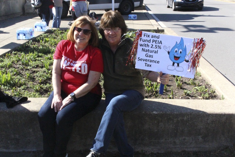 ["On February 22, 2018, thousands of West Virginia public school teachers and school service employees walked out of their classrooms in what would become a nine-day statewide strike. Teachers demands included a 5% raise and affordable healthcare coverage through the West Virginia Public Employees Insurance Agency or PEIA. These photos are part of a series of photos, videos, and interviews documenting the labor lore and expressive culture of the 2018 and 2019 West Virginia Teachers Strike.For more information on the 2018 and 2019 West Virginia Teachers Strike visit e-WV: https://www.wvencyclopedia.org/articles/2454"]%