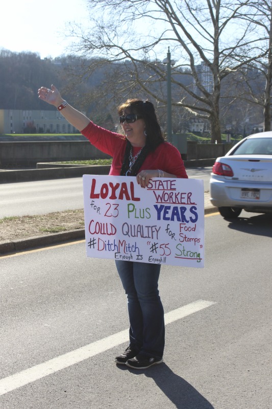 ["On February 22, 2018, thousands of West Virginia public school teachers and school service employees walked out of their classrooms in what would become a nine-day statewide strike. Teachers demands included a 5% raise and affordable healthcare coverage through the West Virginia Public Employees Insurance Agency or PEIA. These photos are part of a series of photos, videos, and interviews documenting the labor lore and expressive culture of the 2018 and 2019 West Virginia Teachers Strike.For more information on the 2018 and 2019 West Virginia Teachers Strike visit e-WV: https://www.wvencyclopedia.org/articles/2454"]%